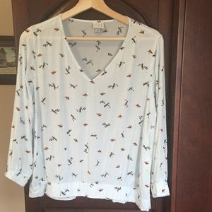 🌷Feminine Spring Blouse w/ Birds